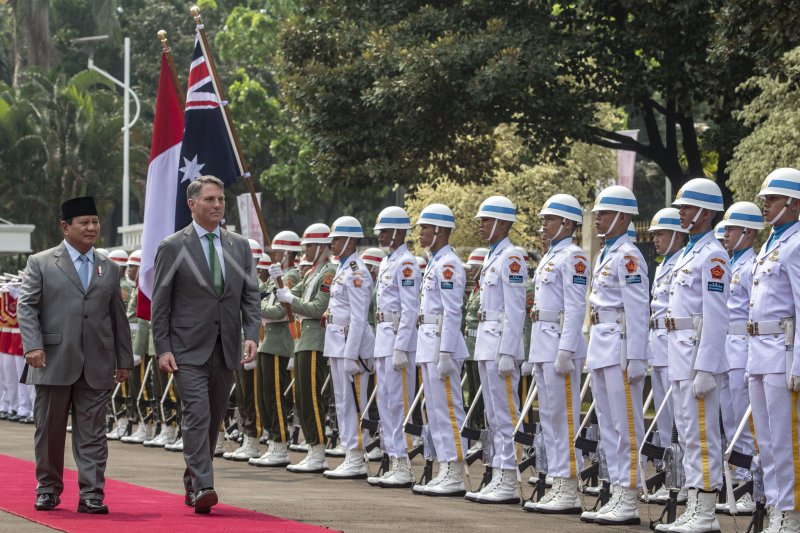 Menhan Prabowo Subianto Terima Kunjungan Menhan Australia
